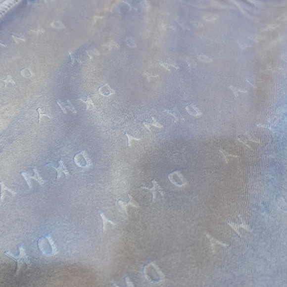 Brand new DKNY Sport women’s velour joggers - Picture 2 of 5